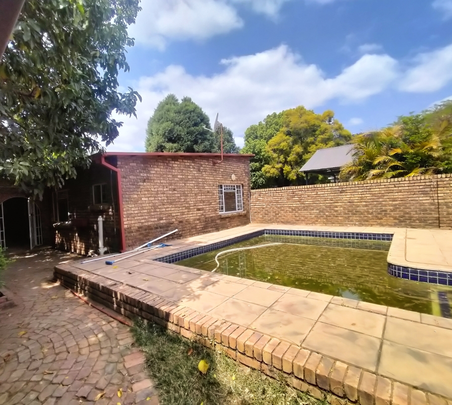 3 Bedroom Property for Sale in Pretoria North Gauteng