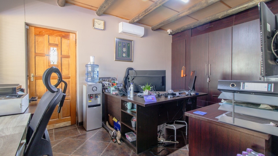 4 Bedroom Property for Sale in Arcon Park Gauteng