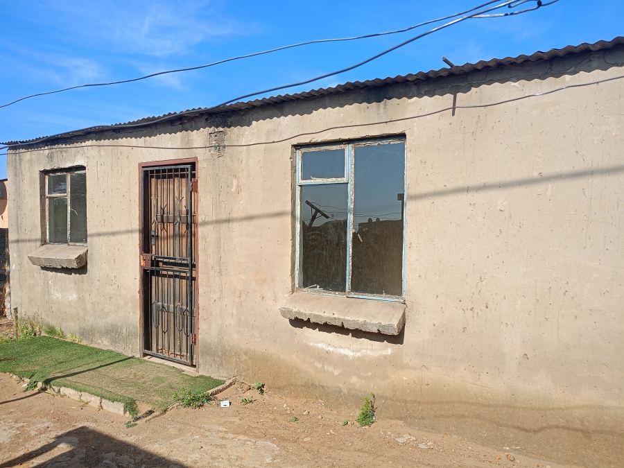 2 Bedroom Property for Sale in Bophelong Gauteng