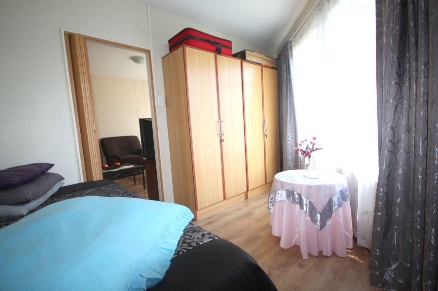 2 Bedroom Property for Sale in Vanderbijlpark CW 3 Gauteng
