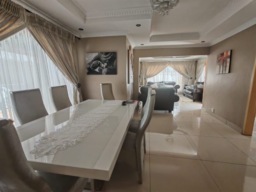 3 Bedroom Property for Sale in Vanderbijlpark SE 6 Gauteng