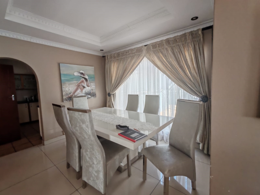 3 Bedroom Property for Sale in Vanderbijlpark SE 6 Gauteng