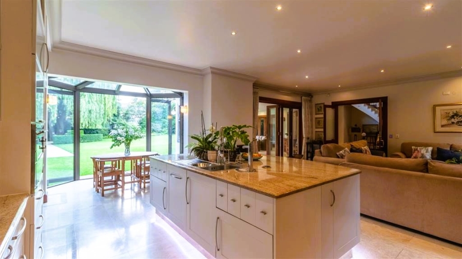 5 Bedroom Property for Sale in Bedfordview Gauteng