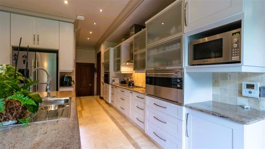 5 Bedroom Property for Sale in Bedfordview Gauteng