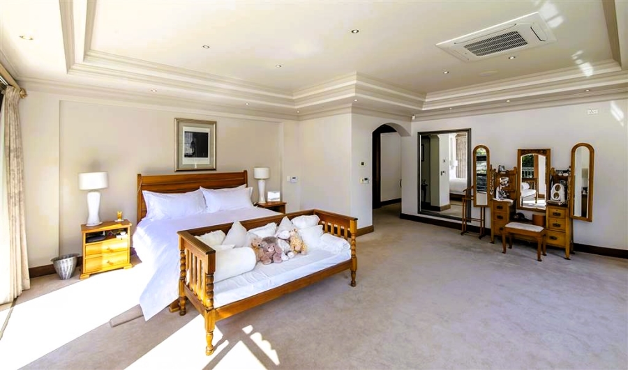 5 Bedroom Property for Sale in Bedfordview Gauteng