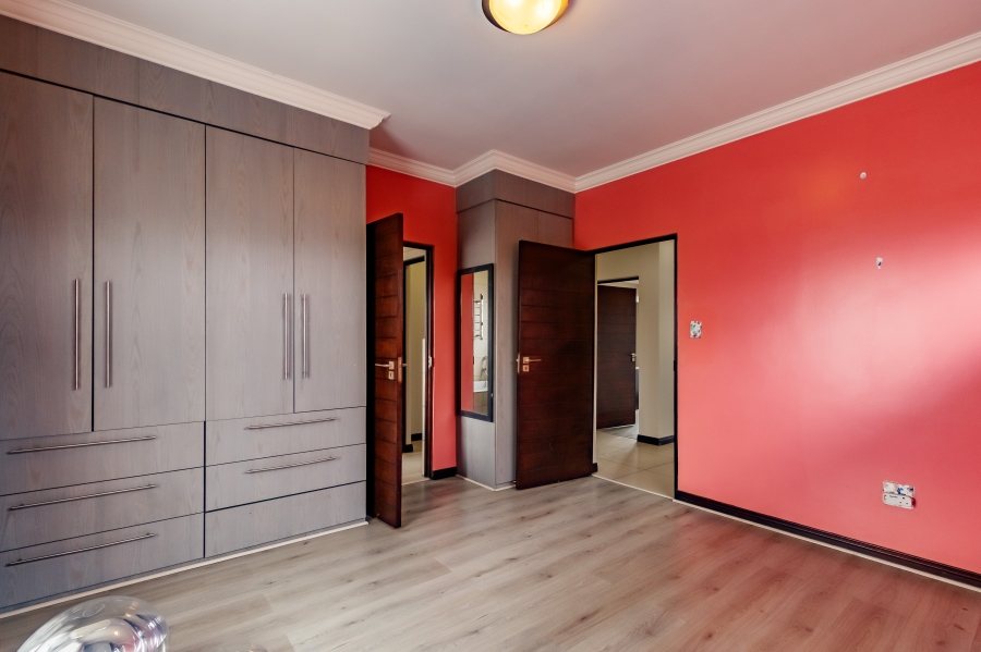 4 Bedroom Property for Sale in Midlands Estate Gauteng