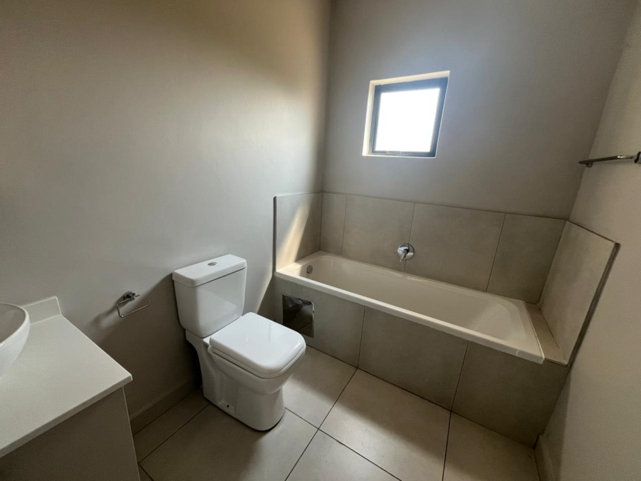 2 Bedroom Property for Sale in Carlswald Gauteng