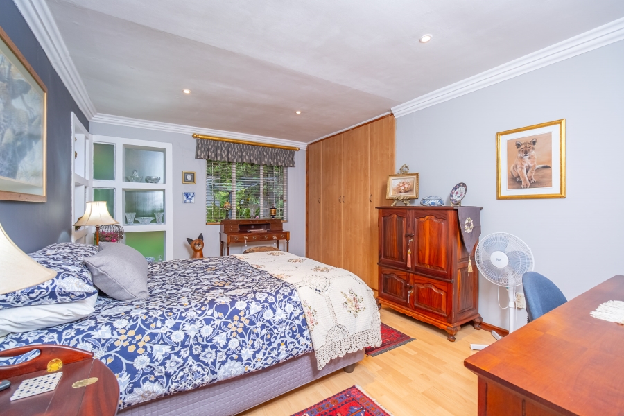 3 Bedroom Property for Sale in Hurlingham Manor Gauteng