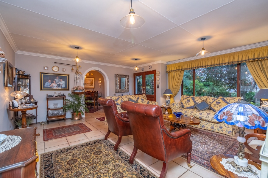 3 Bedroom Property for Sale in Hurlingham Manor Gauteng