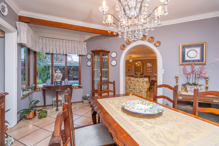 3 Bedroom Property for Sale in Hurlingham Manor Gauteng