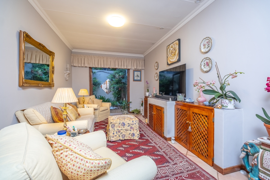 3 Bedroom Property for Sale in Hurlingham Manor Gauteng