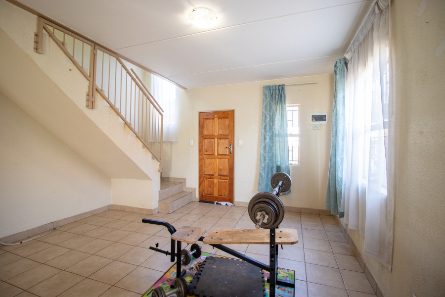 3 Bedroom Property for Sale in Albertsdal Gauteng