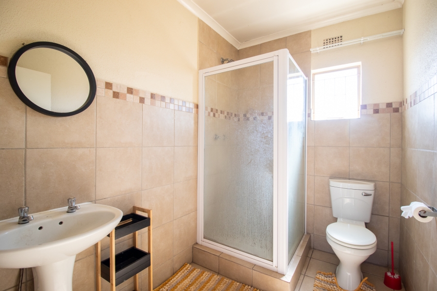 3 Bedroom Property for Sale in Albertsdal Gauteng