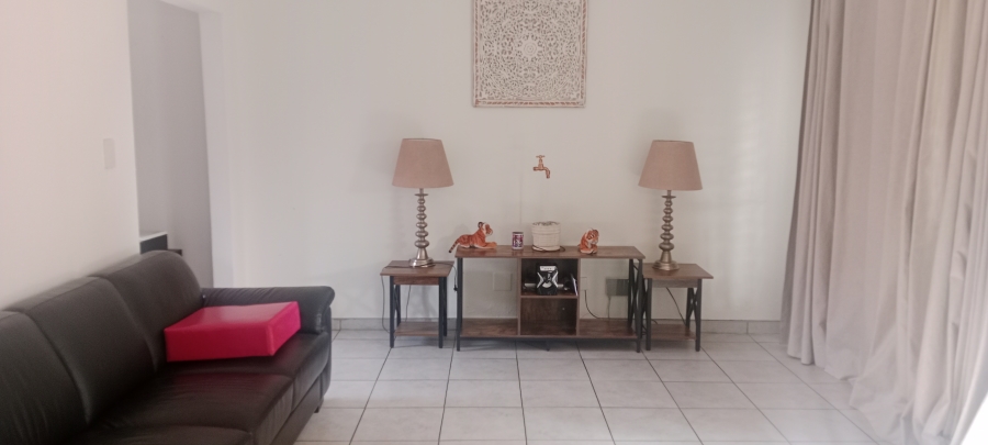 3 Bedroom Property for Sale in Birchleigh Gauteng