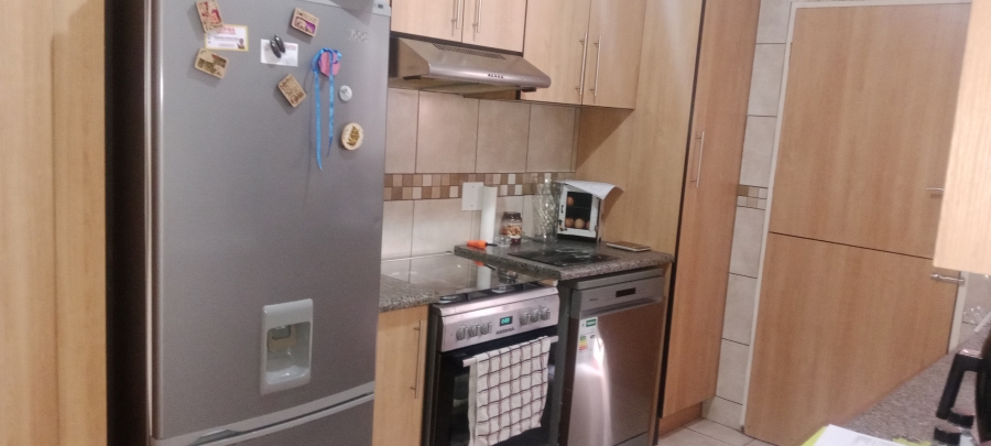 3 Bedroom Property for Sale in Birchleigh Gauteng