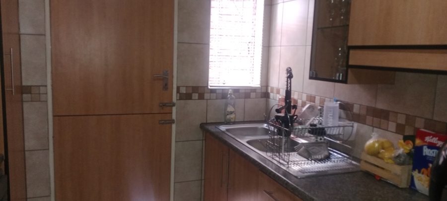 3 Bedroom Property for Sale in Birchleigh Gauteng