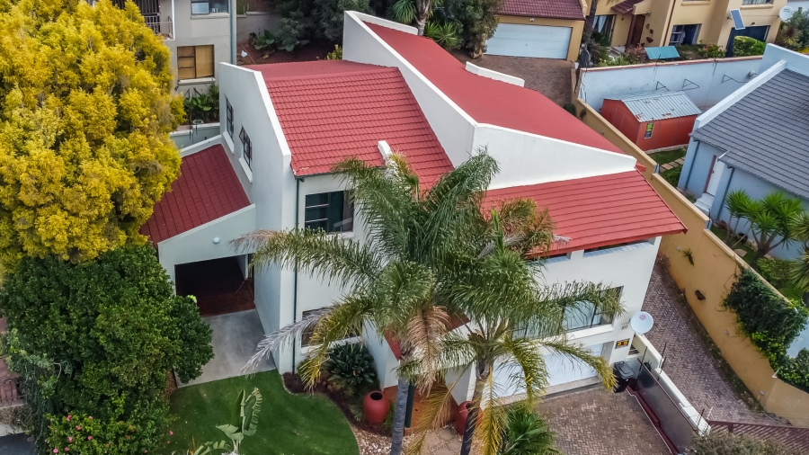 4 Bedroom Property for Sale in Silverfields Gauteng