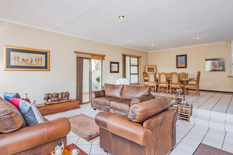 4 Bedroom Property for Sale in Silverfields Gauteng