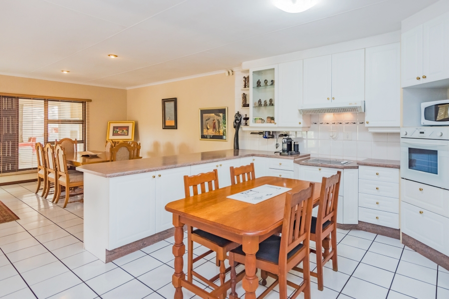 4 Bedroom Property for Sale in Silverfields Gauteng