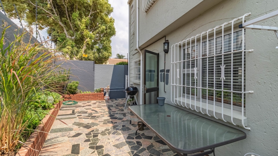 4 Bedroom Property for Sale in Dowerglen Ext 3 Gauteng