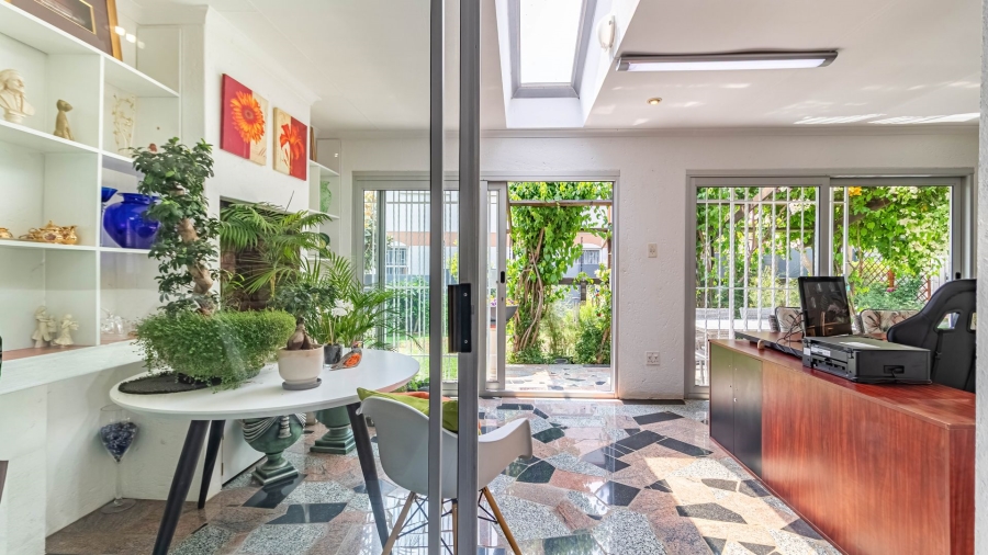 4 Bedroom Property for Sale in Dowerglen Ext 3 Gauteng