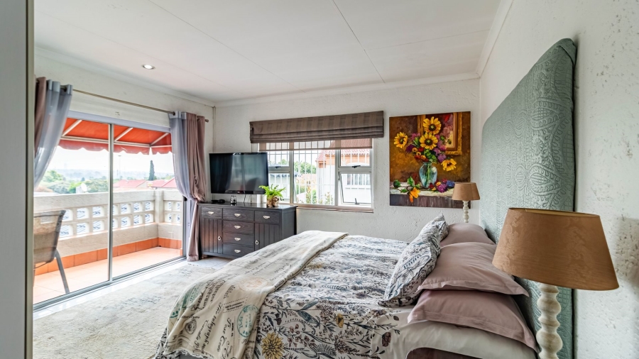 4 Bedroom Property for Sale in Dowerglen Ext 3 Gauteng