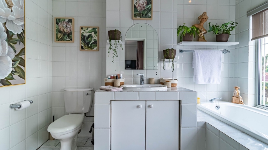 4 Bedroom Property for Sale in Dowerglen Ext 3 Gauteng