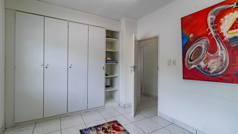 4 Bedroom Property for Sale in Dowerglen Ext 3 Gauteng