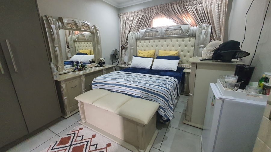 3 Bedroom Property for Sale in Equestria Gauteng