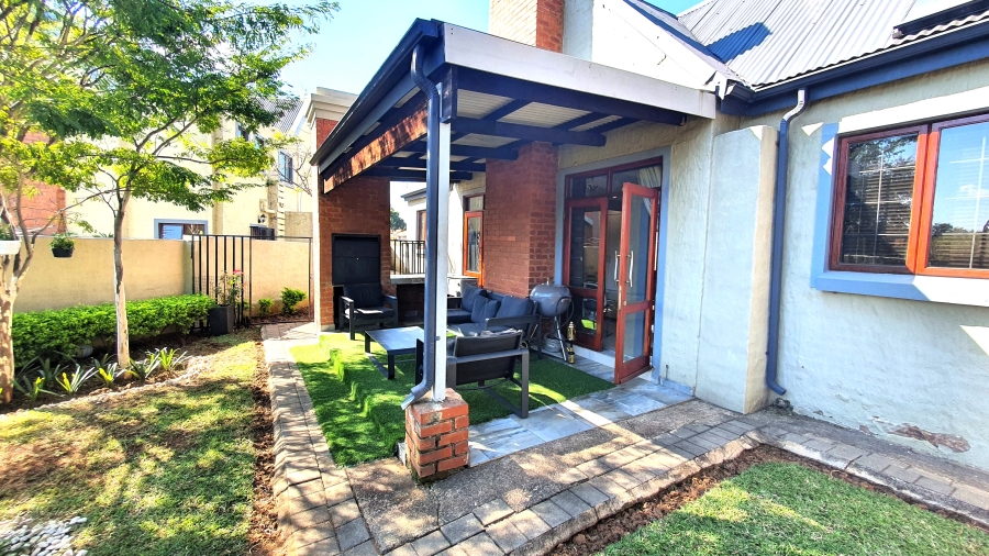3 Bedroom Property for Sale in Equestria Gauteng