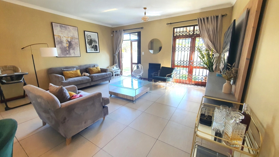 3 Bedroom Property for Sale in Equestria Gauteng