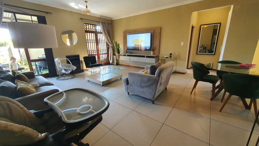 3 Bedroom Property for Sale in Equestria Gauteng