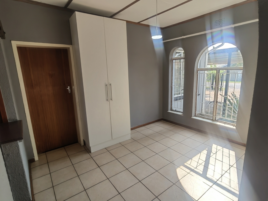 3 Bedroom Property for Sale in Ferryvale Gauteng
