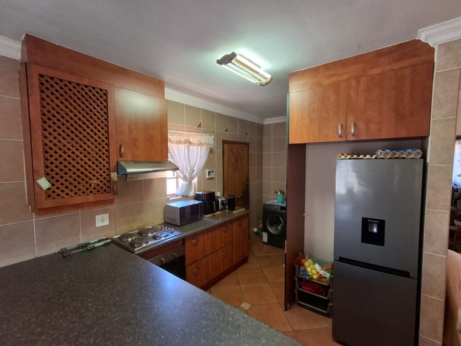 4 Bedroom Property for Sale in Heatherview Gauteng