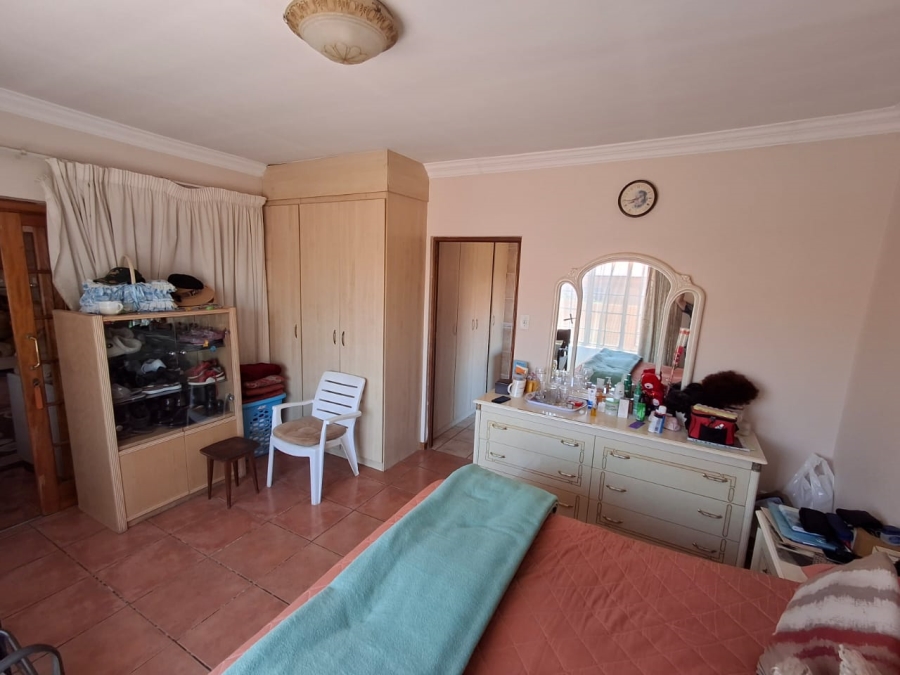 4 Bedroom Property for Sale in Heatherview Gauteng