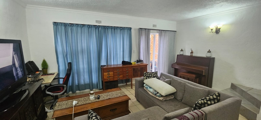 To Let 3 Bedroom Property for Rent in Bedford Gardens Gauteng