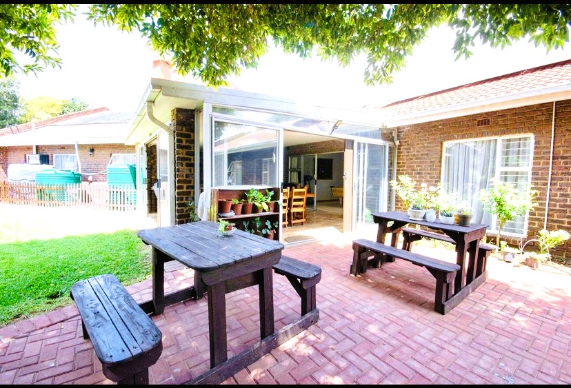 5 Bedroom Property for Sale in Jordaan Park Gauteng