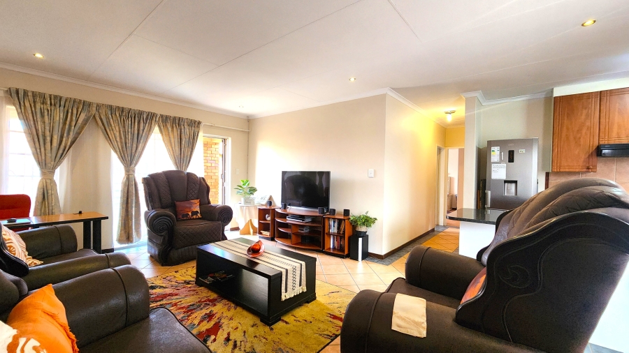 2 Bedroom Property for Sale in Mooikloof Ridge Gauteng