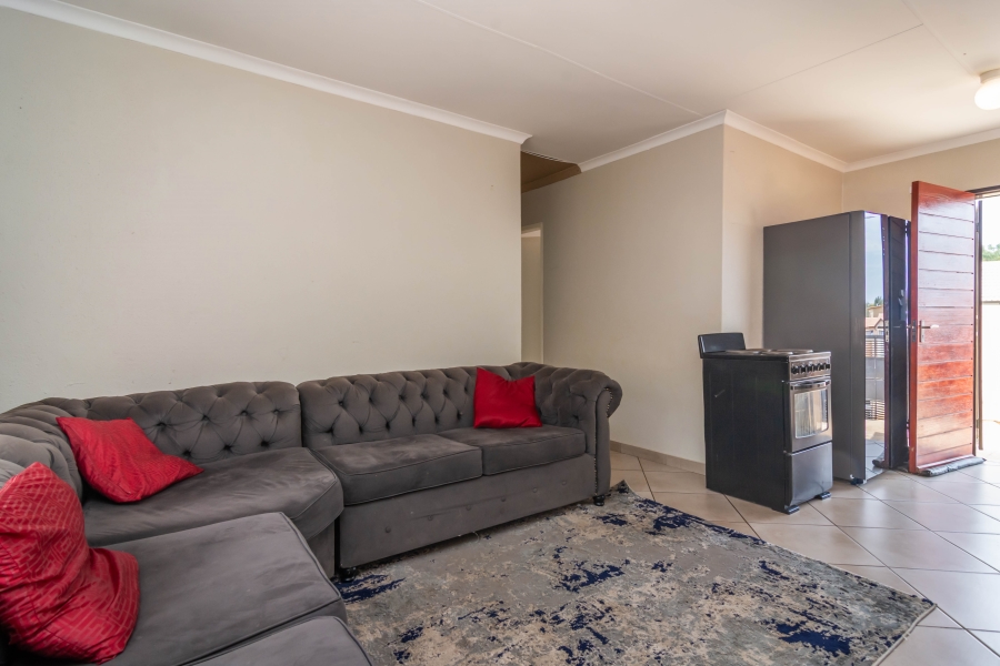 4 Bedroom Property for Sale in Wilfordon Gauteng