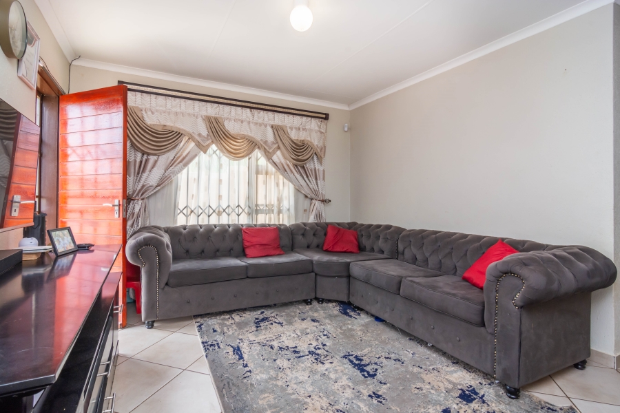4 Bedroom Property for Sale in Wilfordon Gauteng