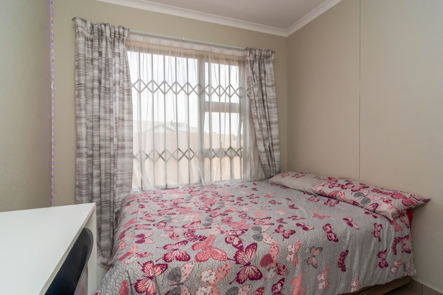 4 Bedroom Property for Sale in Wilfordon Gauteng