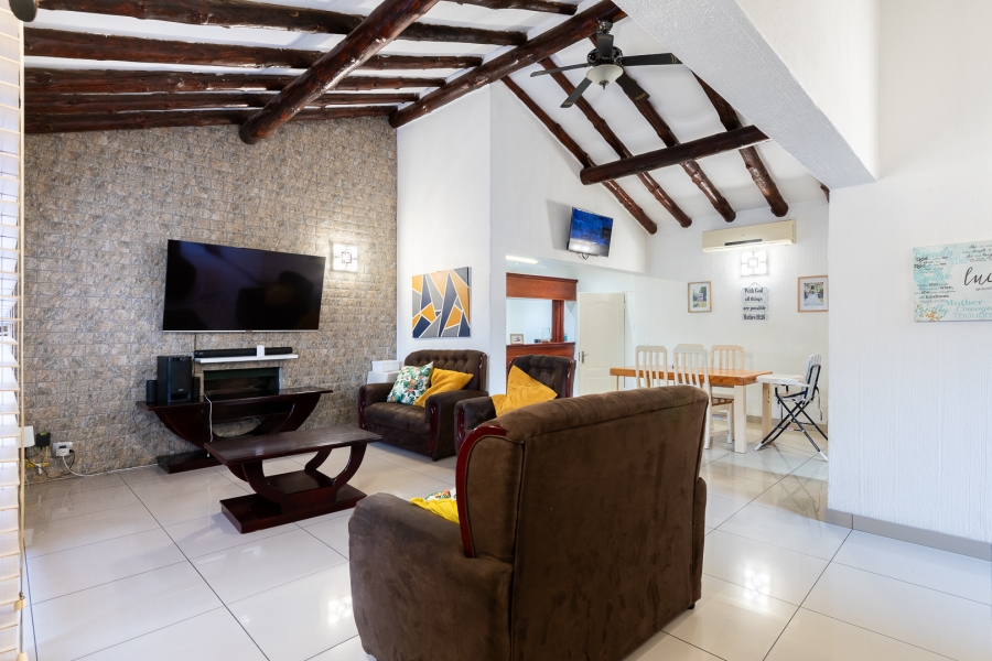 4 Bedroom Property for Sale in Brackendowns Gauteng