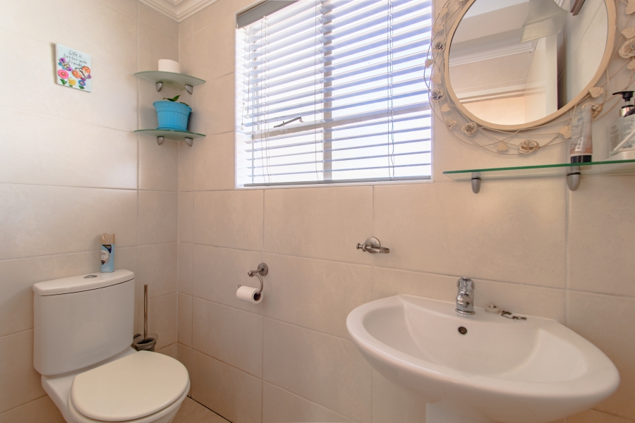 3 Bedroom Property for Sale in Edendale Gauteng