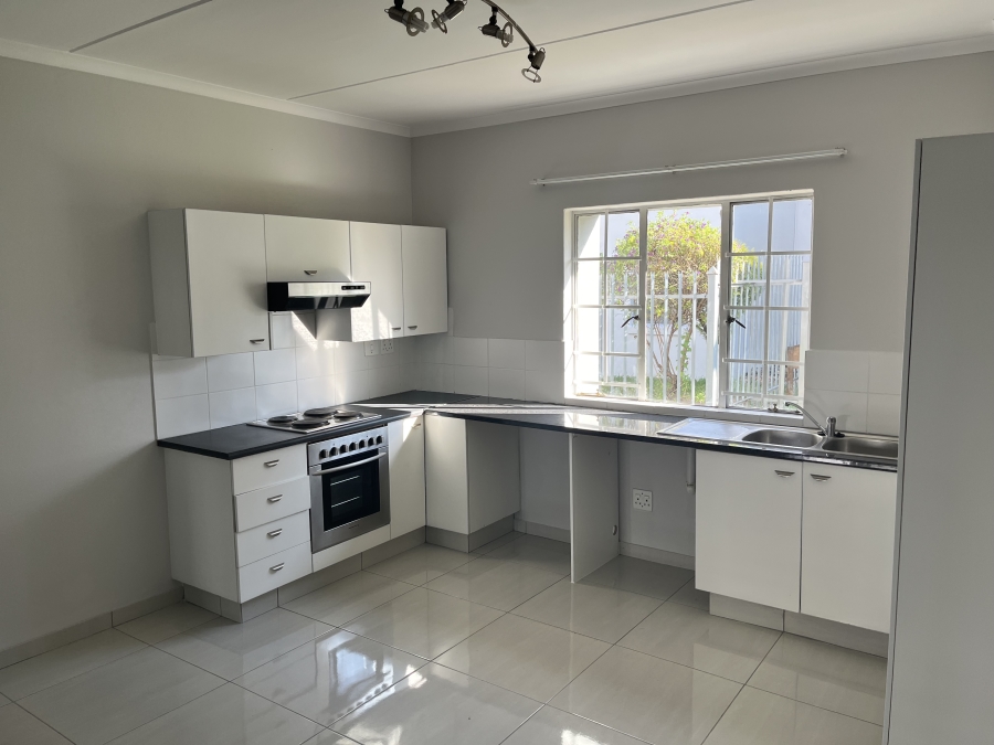 2 Bedroom Property for Sale in Douglasdale Gauteng