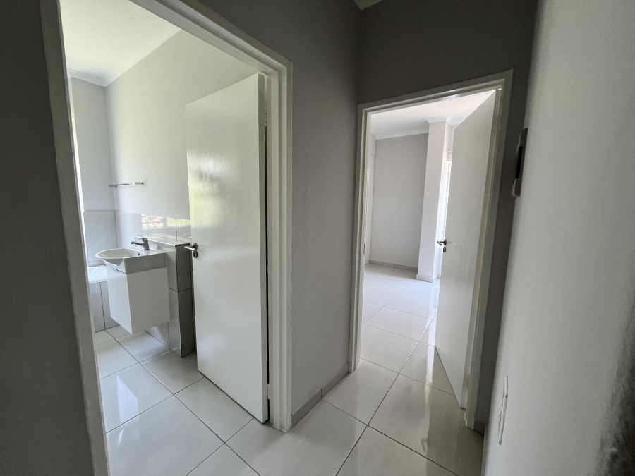 2 Bedroom Property for Sale in Douglasdale Gauteng