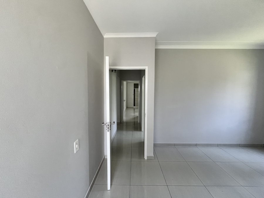 2 Bedroom Property for Sale in Douglasdale Gauteng