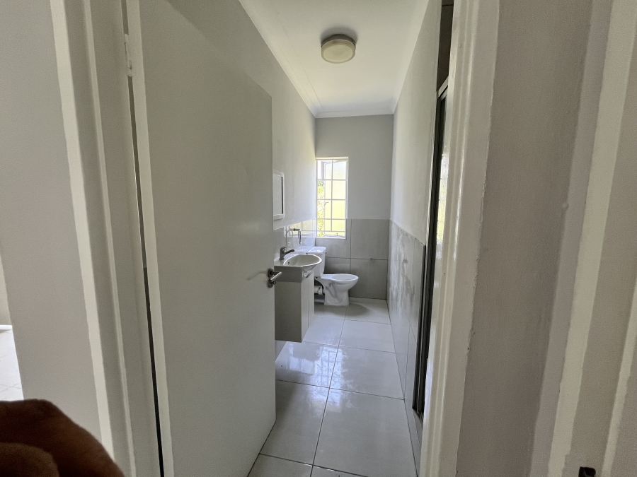 2 Bedroom Property for Sale in Douglasdale Gauteng