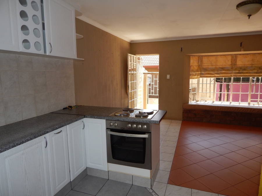 2 Bedroom Property for Sale in Norkem Park Gauteng