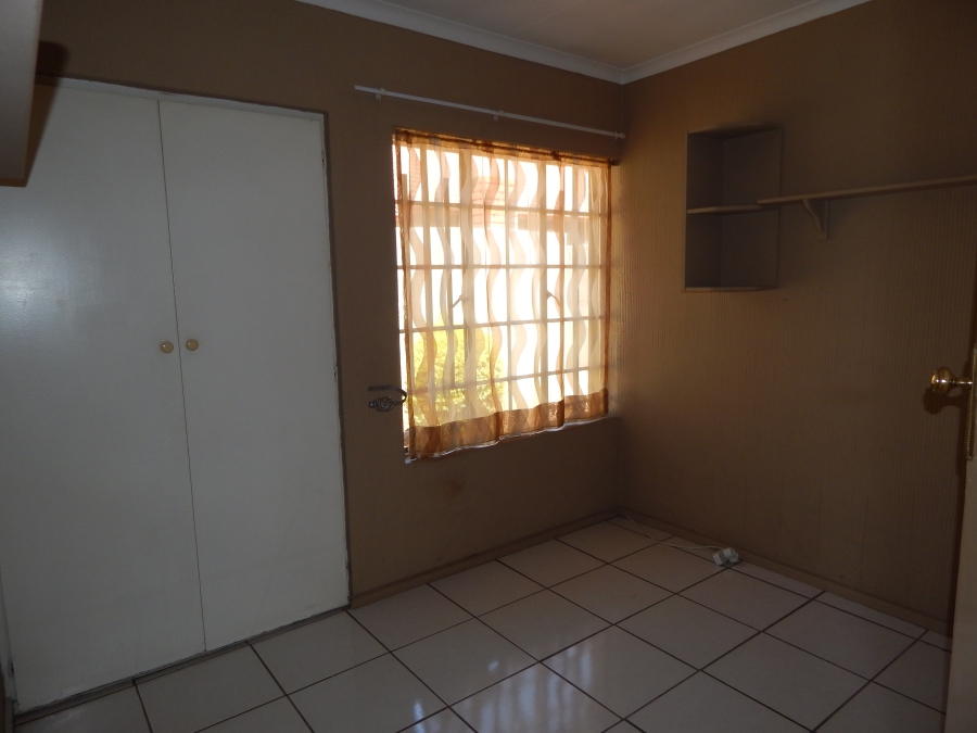 2 Bedroom Property for Sale in Norkem Park Gauteng