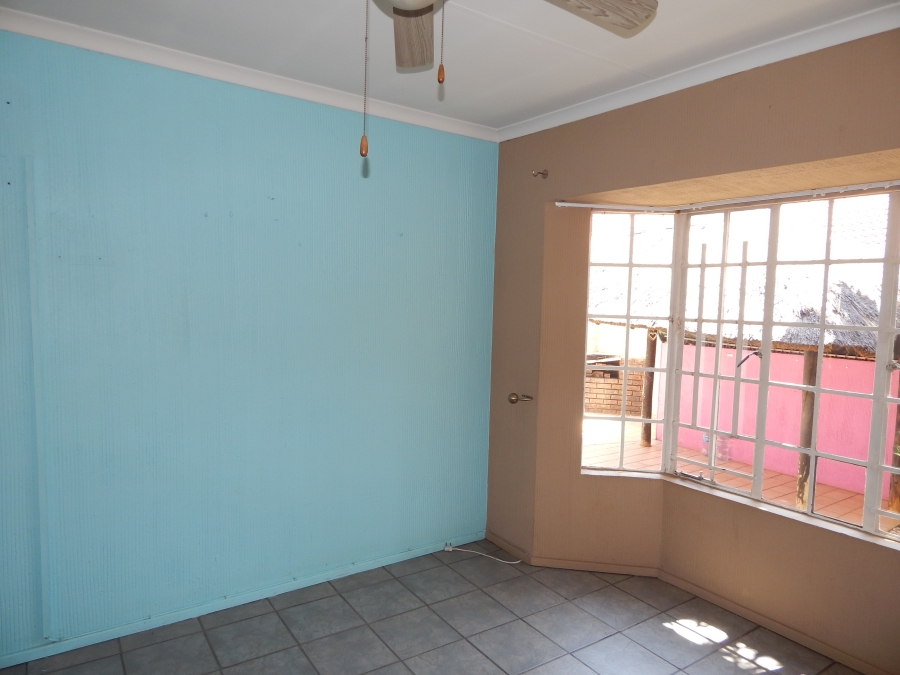 2 Bedroom Property for Sale in Norkem Park Gauteng
